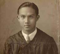 Victorio's graduation picture, University of the Philippines. (Family Collection)