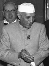 India's prime minister Jawaharlal Nehru. Bundesarchiv.