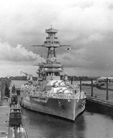 USS Texas passing through the Panama Canal, June 21, 1937. Click to enlarge. U.S. Naval Historical Center.