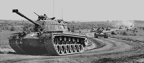 http://www.3ad.com/history/cold.war/special.photos.htm/scans/tank.convoy.494.jpg