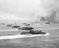 Marine LVT&rsquo;s heading toward beach on Pelielu. (National Archives)