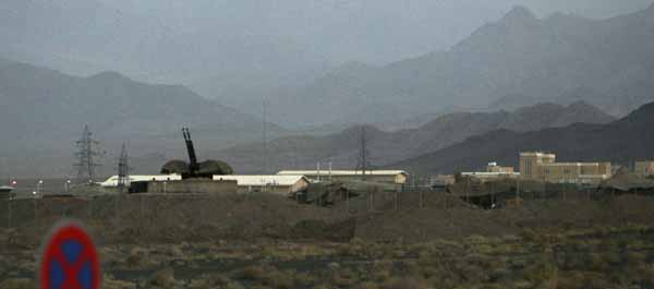 An anti-aircraft gun position is seen at Iran's nuclear enrichment facility in Natanz, Iran, in this Sept. 2007 file photo.  (AP Photo/Hasan Sarbakhshian, File)
