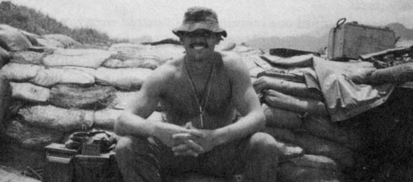 Bleier in Vietnam (Courtesy, Rocky Bleier)