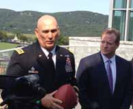 General Raymond Odierno (left), U.S. Army Chief of Staff, and NFL Commissioner Roger Goodell hold an outdoors press conference at West Point following a panel discussion regarding their new alliance to study Traumatic Brain Injuries (TBIs). (Photo by John Ingoldsby)