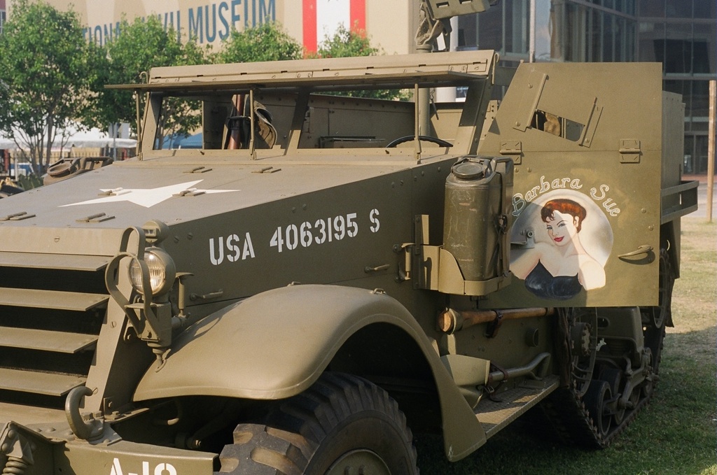 01-halftrack-outside-ww2-museum.jpg