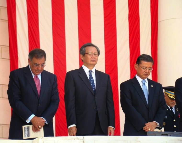 08-panetta-choi-and-shinseki