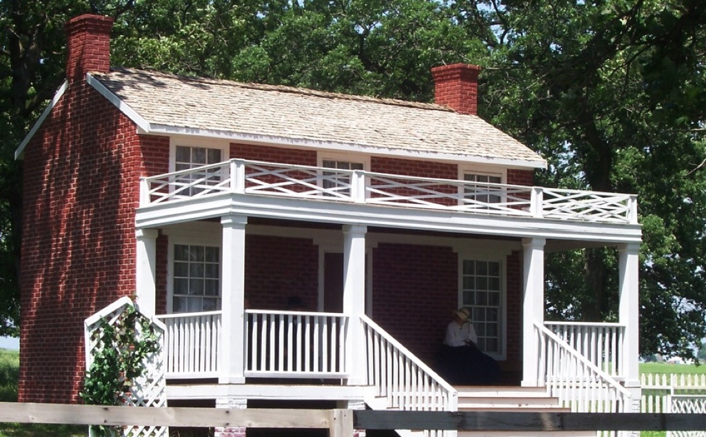 07-replica-of-mclean-house