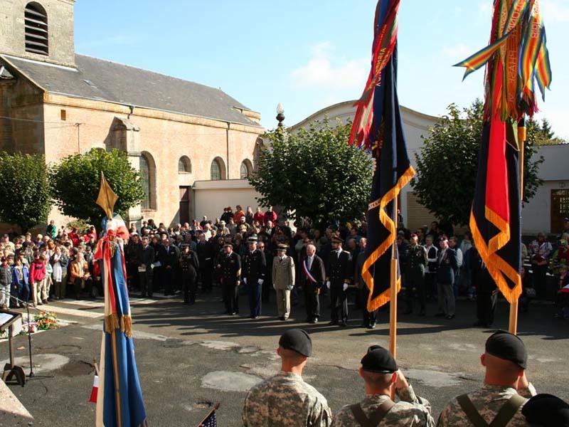 official-party-sgt-york-monument.jpg